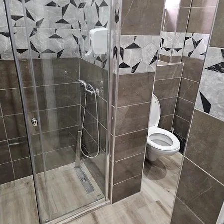 Prenociste Simke Hotel