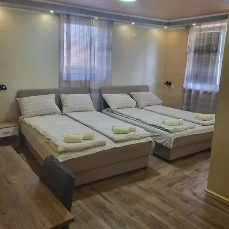 酒店 Prenociste Simke