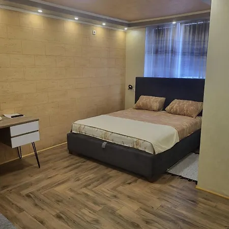 Prenociste Simke Hotel 3*